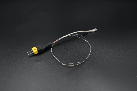 Thermocouple compatible with TA TMA